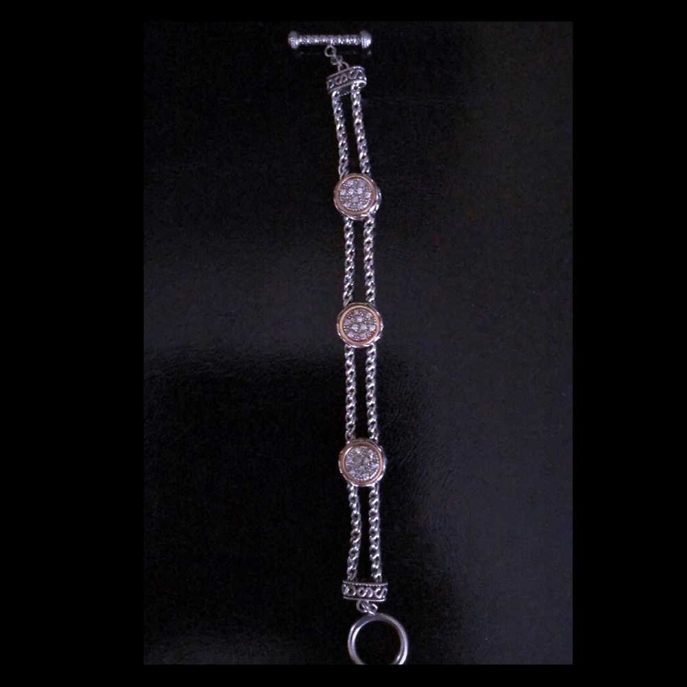 Gorgeous Vintage Style Bracelet